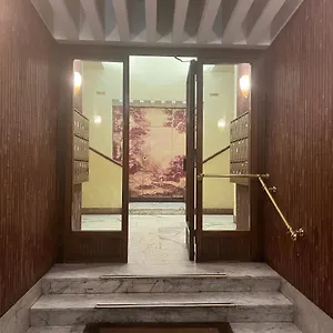 Apartment Atelier San Pietro, Rome